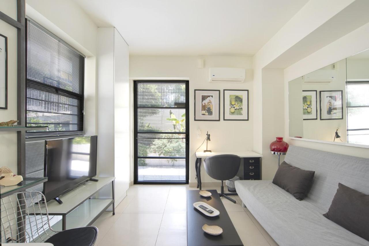 Milanou Glyfada G4 Corner Apartment *