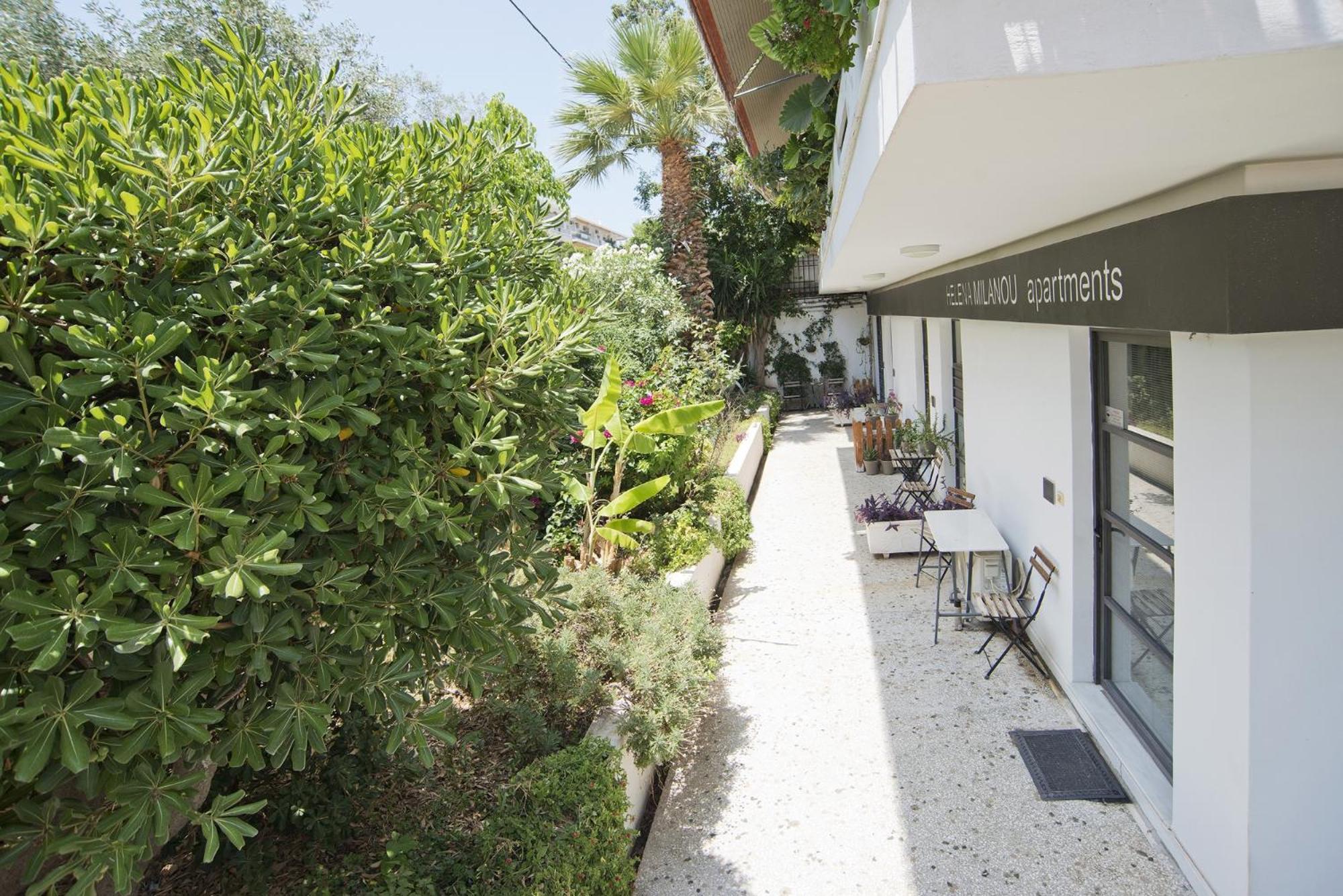 Milanou Glyfada G4 Corner Apartment Athens